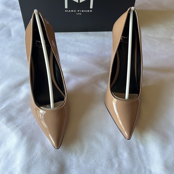 New! Marc Fisher LTD Everly Pointed Toe Pump Size 7 Tan NIB Retail $140 - Picture 10 of 14